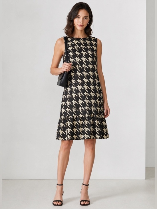 J. Crew Dresses & Skirts - Sleeveless Houndstooth Shift Dress in Black and Cream 100% silk